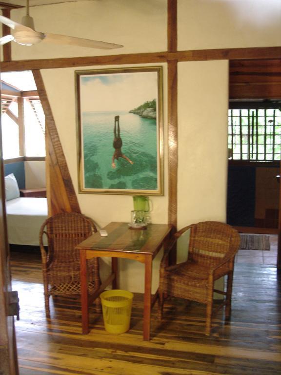 Hotel Whistling Bird Negril Exteriér fotografie